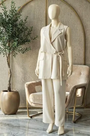 Modern Women's Two-Piece Suit – Sleeveless Top & Wide Leg Pants